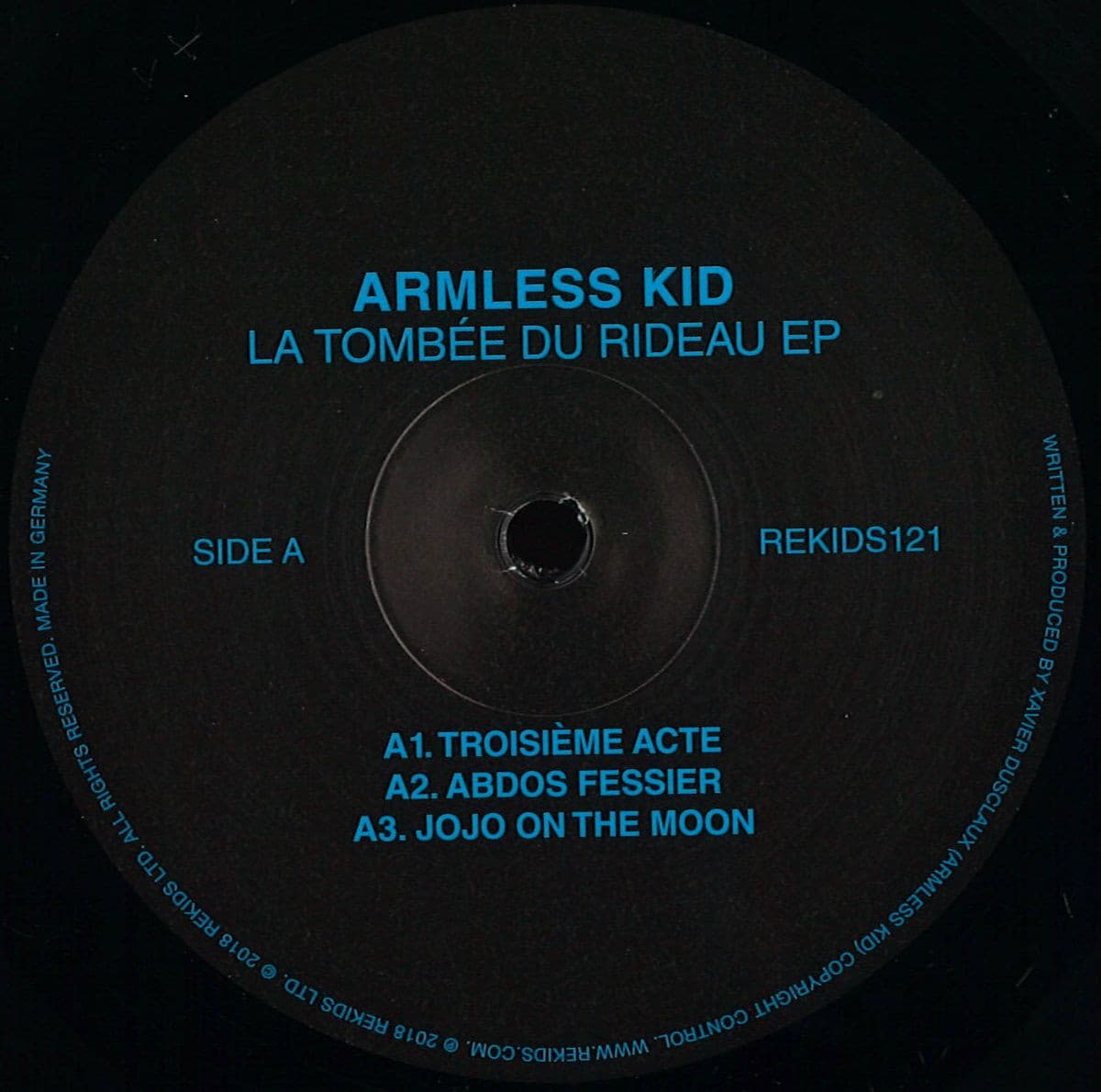 LA TOMBEE DU RIDEAU EP