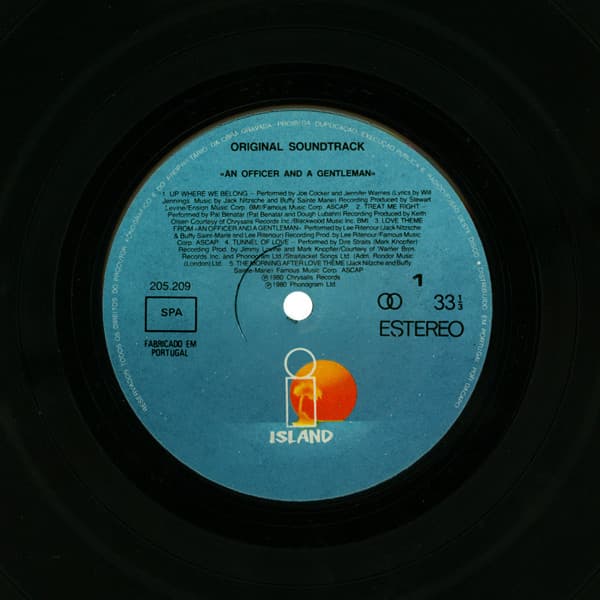 An Officer And A Gentleman thumbnail 3